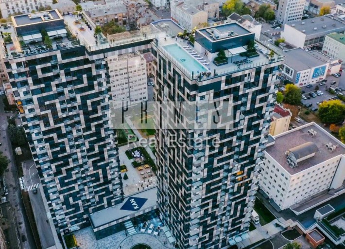 Продажа 2к 95м2, ЖК Tetris Hall, ул. Деловая, 1/2 - фото 1