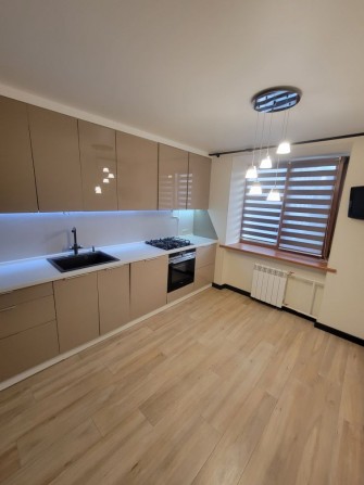 м.Лівобережна 3к Продаж Вул.Шептицького,20а ТРЦ Комод - фото 1