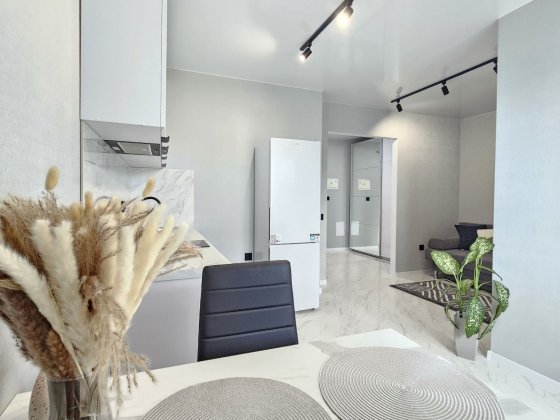 Продам стильну квартиру ЖК "На Озерній", Атлант! М. Теремки пішки Київ