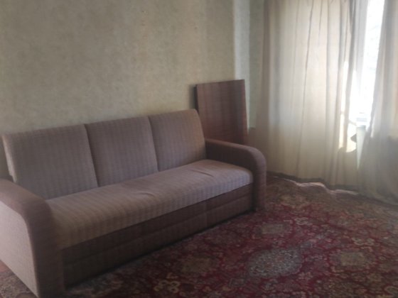 м. Дарниця, Будівельників 17