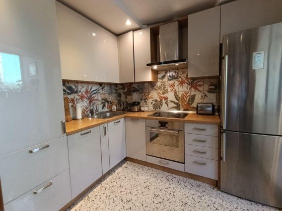 Лівобережна, 2к кв. 47м2 Стан: Заїзджай та живи!!!