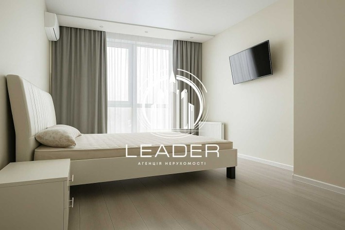 Спальня + кухня-студия, Драгоманова, 2 Б, м. Позняки. Осокорки - фото 1