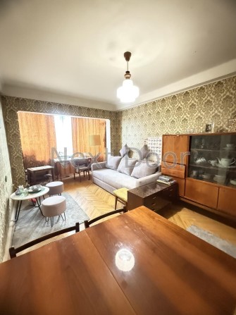 БЕЗ КОМІСІЇ! Продам простору 3-х кімнатну квартиру. Березняківська - фото 1