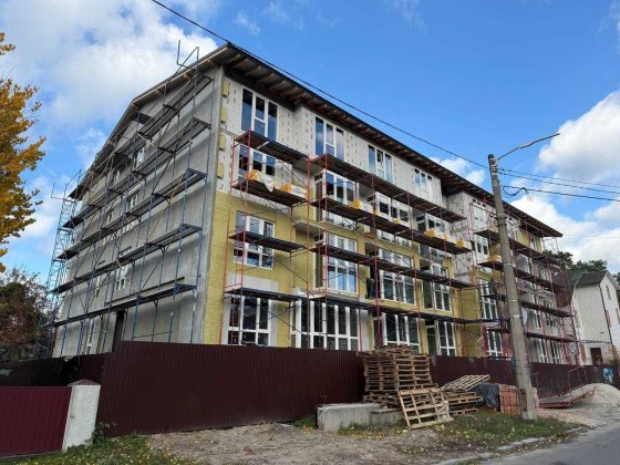 Вигідна ціна! 2к квартира біля метро Бориспільська Киев