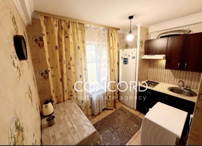 Метро Лісова, Чернігівська. Продам 1к Мілютенка вул., 24 - фото 1