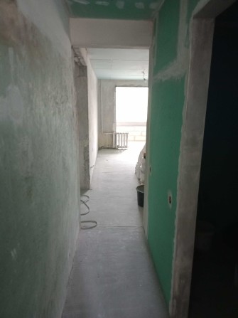 Продажа 2-ной квартиры  на лесном массиве - фото 1