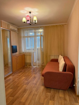 Продається 1-к. квартира-студія на Калнишевського, 7. Мінський масив - фото 1