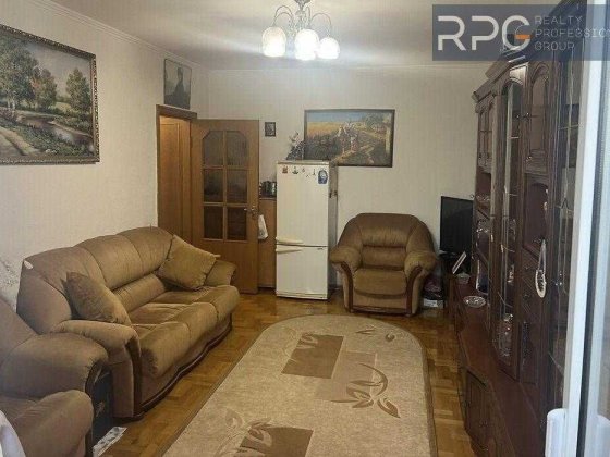 Продається 3-кімнатна квартира Героїв Дніпра 19      хд Киев