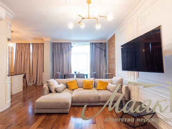 Продаж 3к квартири/пентхаус з ремонтом і паркомісцем, Печерськ Київ