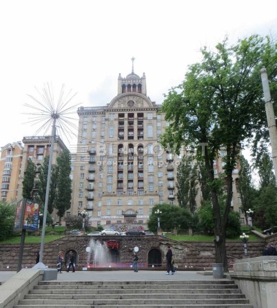 Хрещатик, 25 квартира 72кв.м.  Центр  280000$ - фото 1