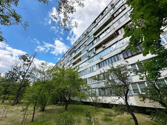 Продам 3-комнатную квартиру 73 м2, ул. Флоренции 12-А, м. Левобережная Київ