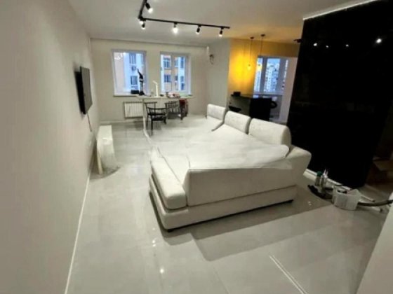 Світла й затишна 2-кімнатна квартира з сучасним ремонтом Ахматової 13 Киев