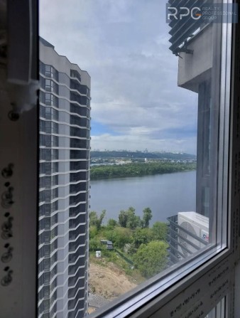 Продаж видова 1-к на Дніпро ЖК Зарічний перша лінія Славутич 5 хв - фото 1