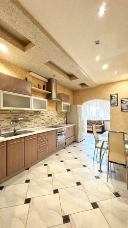 КЛЮЧІ ! Івасюка 6 Київ Оболонь. Продаж 1к квартири з ремонтом - фото 1