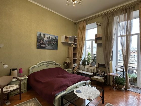 Продам 2-к ул.Большая Житомирская Костельная Хрещатик Киев