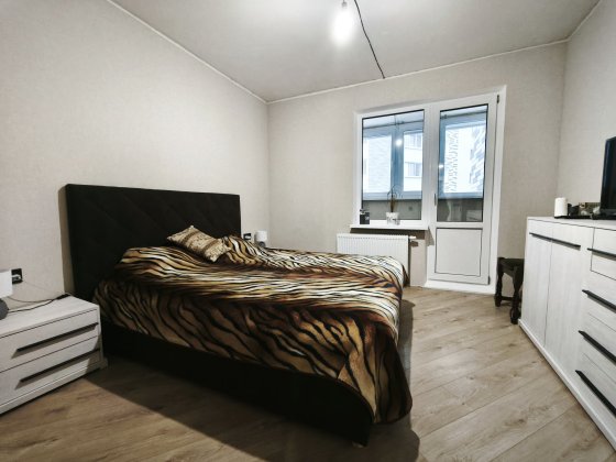 Продаж 3к ЖК Ревуцький Ревуцького метро Харківська Позняки Киев