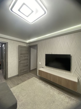 2к метро Чернігівська, Братиславська 14 - фото 1