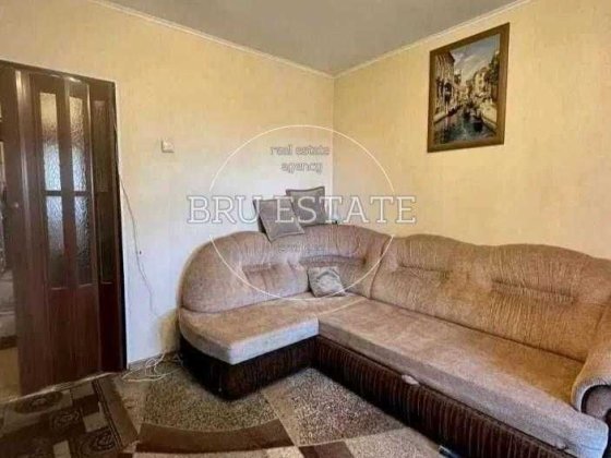 Продам світлу 1к кв на вул Закревського 59/1 Троєщина Деснянський Киев