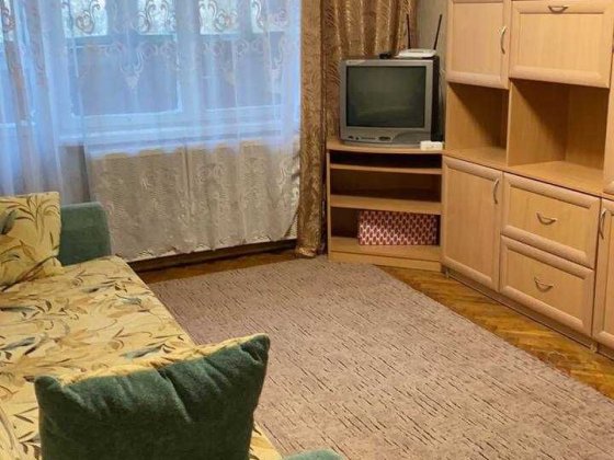 вул. Ірини Бекешкиної (Карбишева), 1/29, Дніпровський р-н. 3/9 пов. Киев