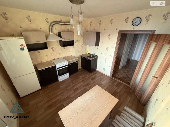 Повноцінна видова 2-кімнатна 75 м2 в ЖК Милославичі! Є паркінг !