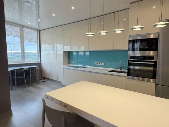 Продажа 3 комнатнйой квартиры,Левитана 3, Науки, с ремонтом Київ