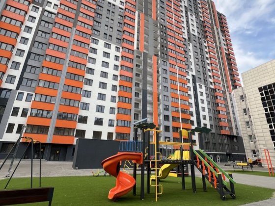 Продам 1-ком. квартиру 36м² ЖК Дніпровська Марія. Ул. Сосюри 6 !!! Киев