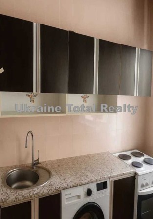 ТРОЕЩИНА! 2 кімнатна квартира! Вулиця Архітектора Ніколаєва 11 - фото 1