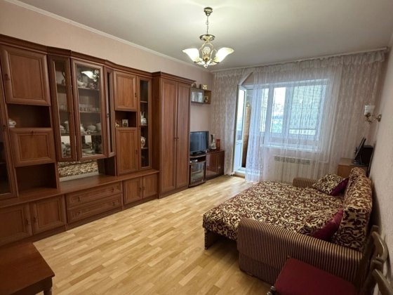 Продам 2 кімнатну квартиру Тростянецька 6 Киев