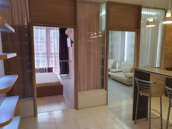 Позняки, вул. Драгоманова, 2-а, приваблива 2-кімнатна квартира.