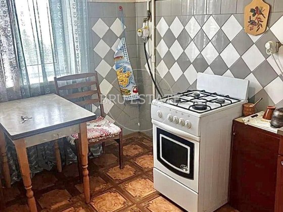 Продаж 3 к квартири Троєщина середній поверх    Є Відновлення Киев