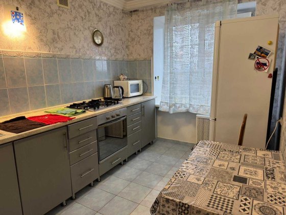 Продажа просторной 3х комнатной квартиры лесной массив Київ