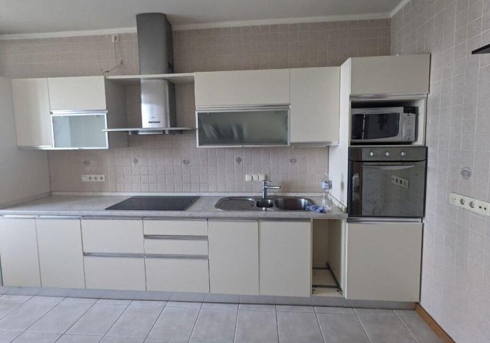 Продам 4-кімн. квартиру, бул.Верх. Ради, Дніпровський р-н,Соцмісто OM - фото 1