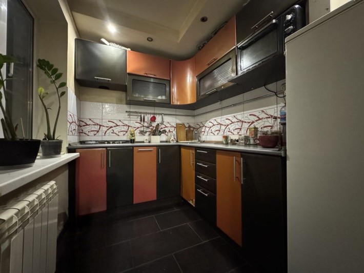 Продам 1 кімн. квартира Русанівка ст.м. Лівобережна Ентузіастів,43 - фото 1