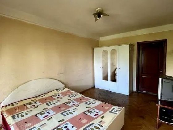 Пропонується 2к.квартира Березняківська 12. Киев