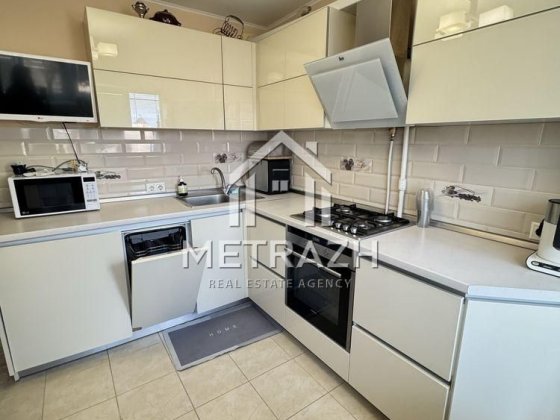 3к Архипенка 5А: АВТОНОМНЕ ЖИВЛЕННЯ, видові вікна, набережна поруч! Київ