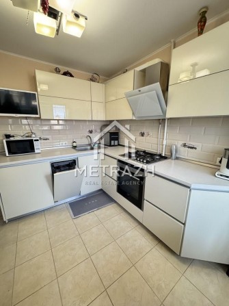 3к Архипенка 5А: АВТОНОМНЕ ЖИВЛЕННЯ, видові вікна, набережна поруч! - фото 1