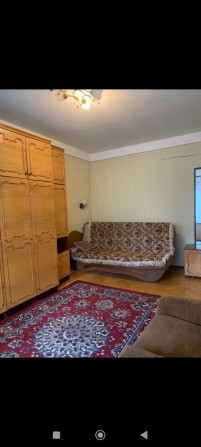 Продам квартиру, 2 кімнати ,метро Дарниця - фото 1