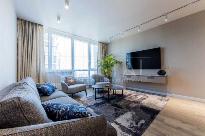 Продаж квартири, ЖК Новопечерська Вежа, Михайла Бойчука, Печерський - фото 1