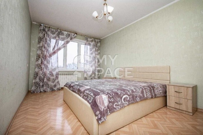 ГАРНИЙ ТОРГ!!! ТОП ЦІНА! Павла Тичини. 3-кімнатна.Березняки. - фото 1