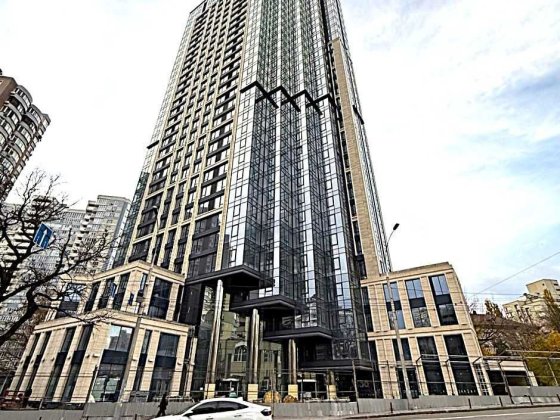 Квартира з панорамним видом і консьєрж сервісом ЖК А136