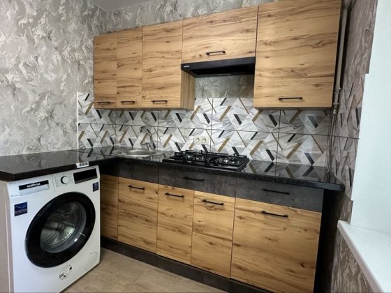 30м2 Новий капітальний ремонт Мілютенко метро Чернігівська Київ