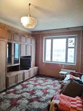 Продам 1к.кв.вул.Милославська 23а.39м.кв. - фото 1
