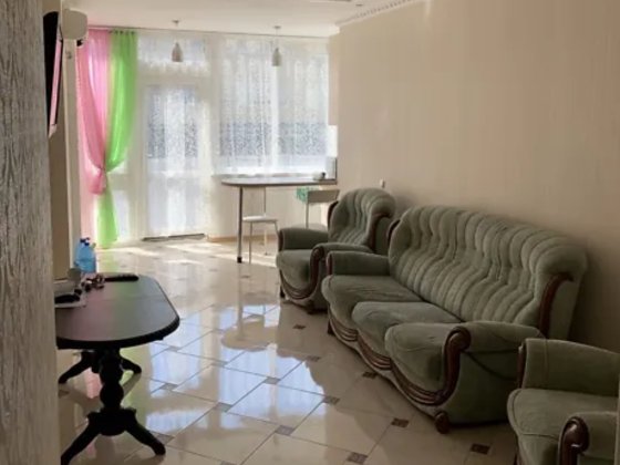 Продаж 3-к квартири шосе Харківське 19 Київ