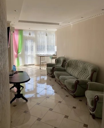 Продаж 3-к квартири шосе Харківське 19 - фото 1