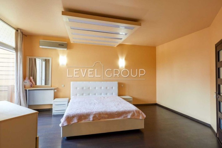 Продаж 3-кімнатної квартири з ремонтом ЖК Голосієво - фото 1