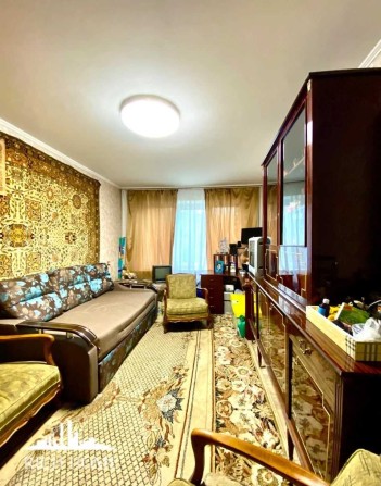 м Дарниця, Солов'яненка 4, продаж 3к квартири,не високий поверх ! - фото 1