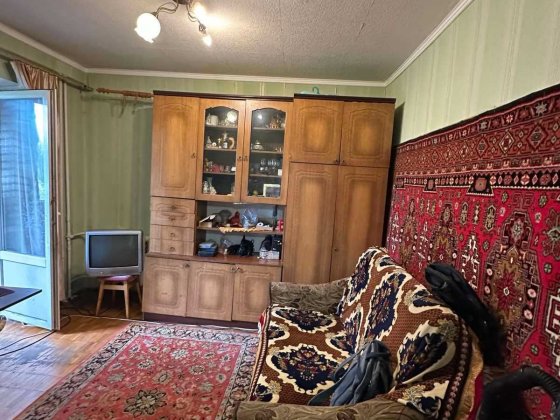 Без комісії, Однокімнатна квартира на В.Іваніса, біля метро Лісова. Київ