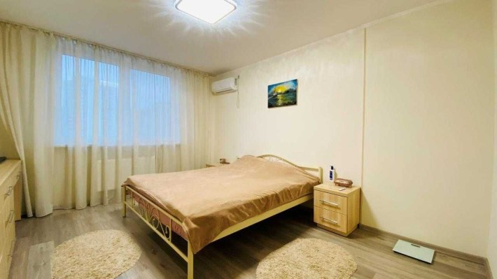 Продажа квартиры ул. Вишняковская, 4, м. Харьковская 10 мин. Позняки. - фото 1