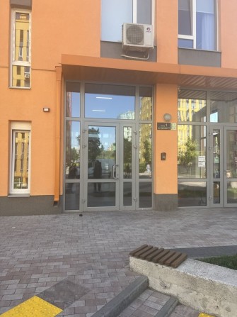 Продам 2к квартиру ЖК «Комфорт Таун» - фото 1