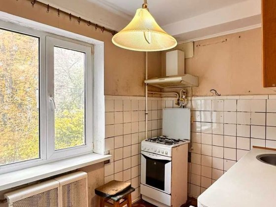 Продаж 2-во кім квартири пров. Коломийський, 12 метро Васильківська. Київ